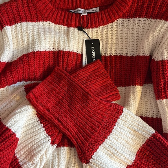 Red & White Striped Express x Olivia Culpó Cropped Sweater - Picture 5 of 5
